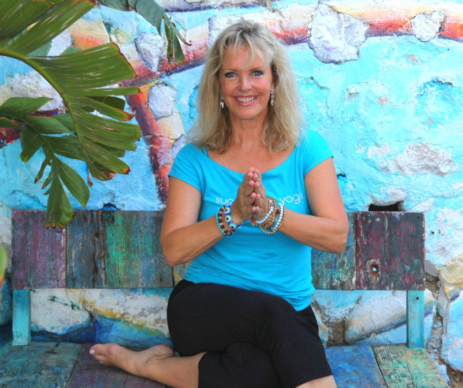 You are currently viewing Yoga classes on Anjuna Beach continue throughout August