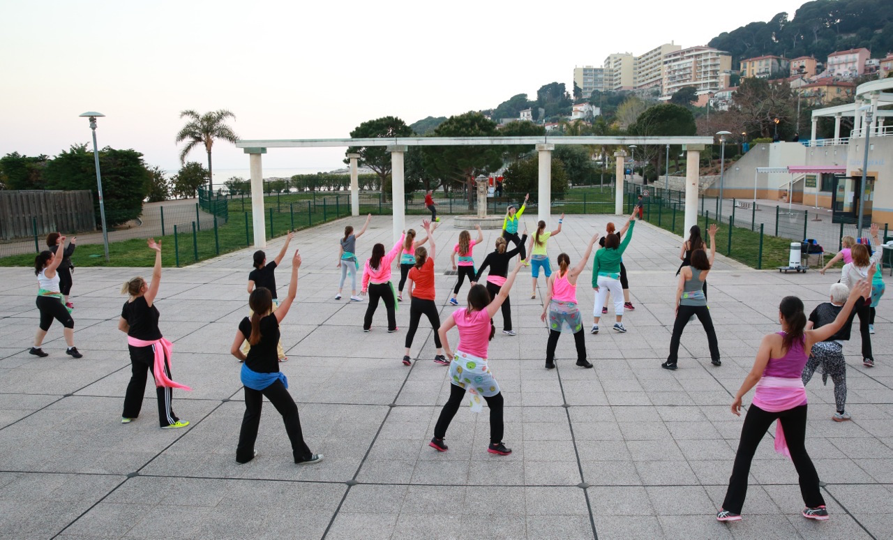 You are currently viewing NOUVELLES SUNSHINE ZUMBA JUIN 2015